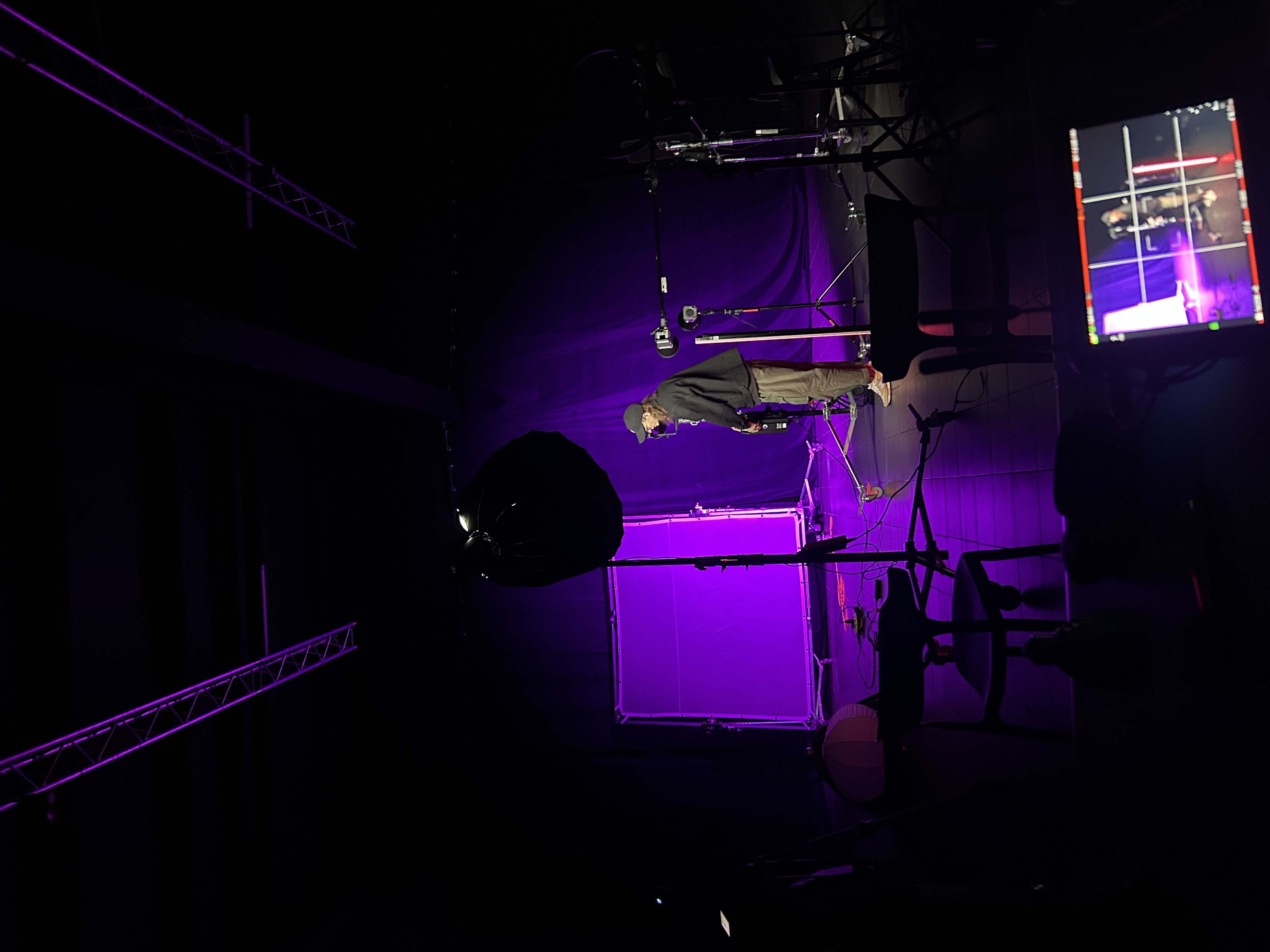 Свет на площадке